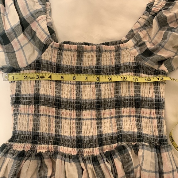 Madewell Lucie elbow-sleeve smocked mini dress in plaid - Picture 6 of 12